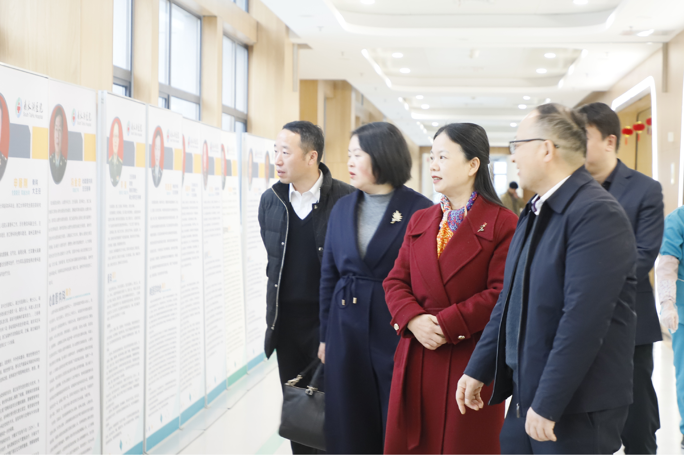 市政協(xié)副主席、民進(jìn)市委會(huì)主委李紅一行來(lái)院調(diào)研指導(dǎo)..